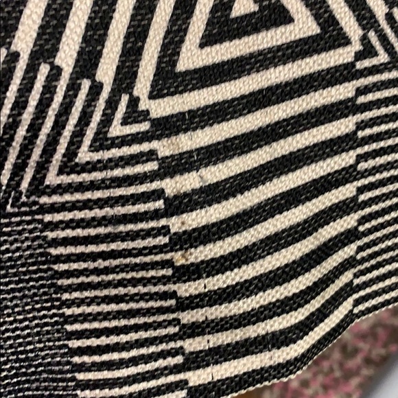 Gorgeous Geometric Tank Top - Picture 9 of 10